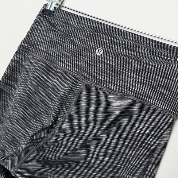 Lululemon Wunder Under High-Rise Tight Legging 25" Luxtreme Space Dye Gray Sz 6 - Picture 7 of 15